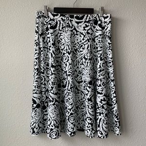Adrienne Vittadini | Black & White Skirt